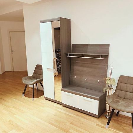 Taferne In Koestendorf - Ferienwohnung Monteurzimmer Neumarkt am Wallersee Dış mekan fotoğraf
