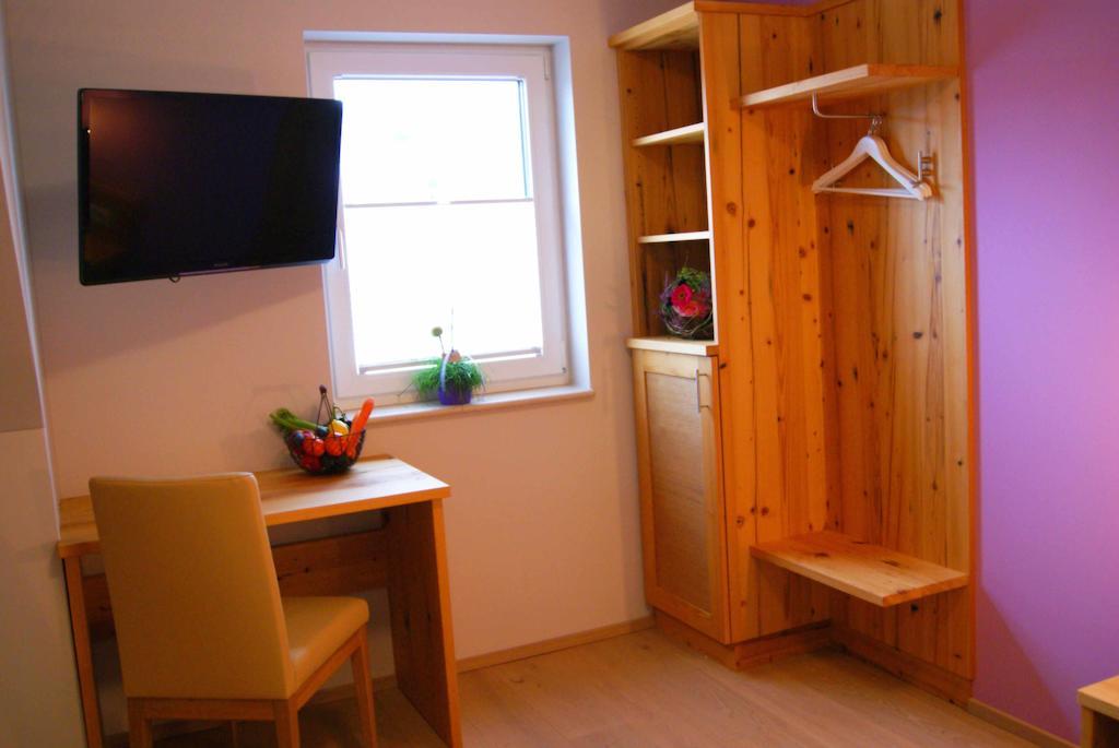 Taferne In Koestendorf - Ferienwohnung Monteurzimmer Neumarkt am Wallersee Dış mekan fotoğraf